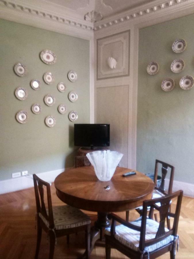 B&B Palazzo Bianchi 帕爾馬 外观 照片